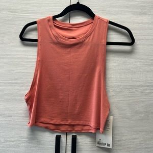 lulu crop top